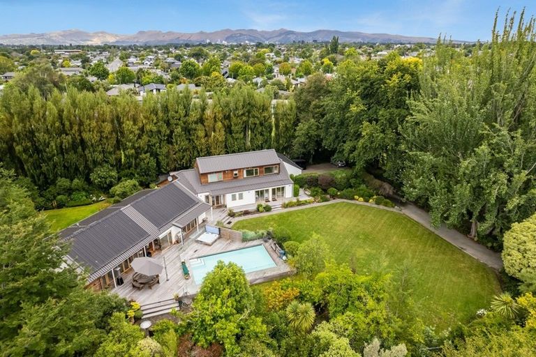 Photo of property in 133 Paparoa Street, Papanui, Christchurch, 8053