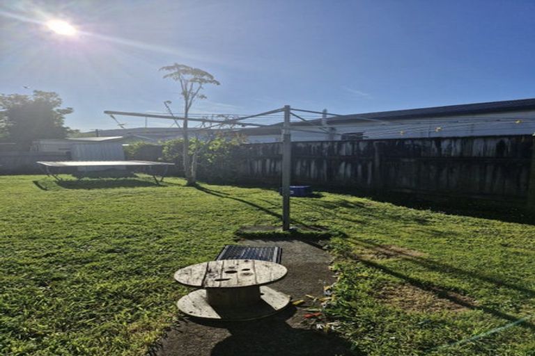 Photo of property in 14a Maclean Street, Wallaceville, Upper Hutt, 5018