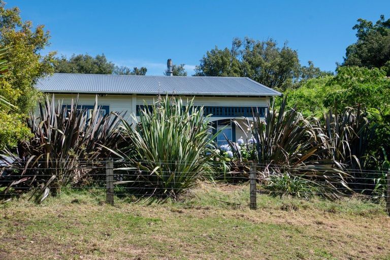 Photo of property in 691 Te Waerenga Road, Hamurana, Rotorua, 3096