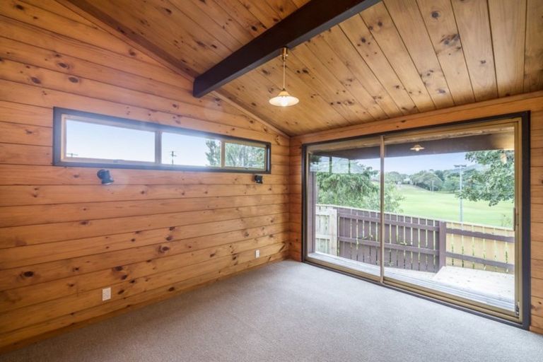 Photo of property in 22 Aorangi Road, Paraparaumu, 5032