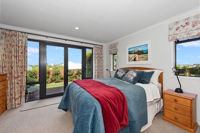 Photo of property in 24 Portobello Way, Huntington, Hamilton, 3210