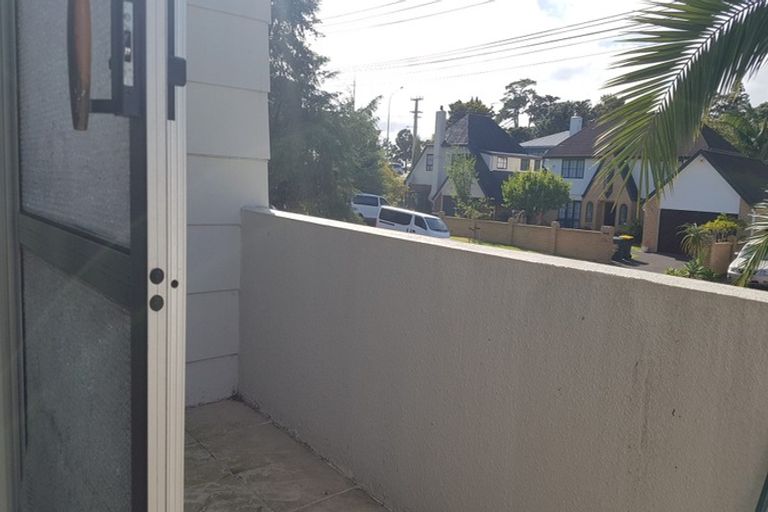 Photo of property in 165 Pine Valley Road, Dairy Flat, Silverdale, 0992