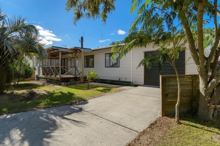 Photo of property in 26 Princess Street, Te Puke, 3119