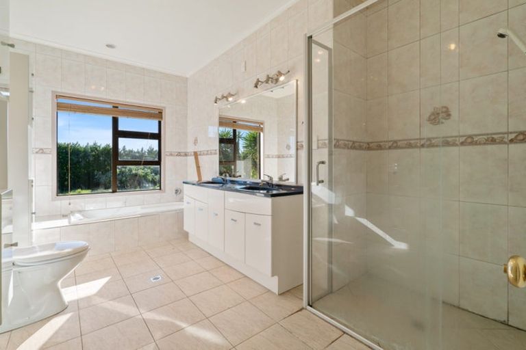 Photo of property in 114 Fitzgerald Road, Drury, 2577