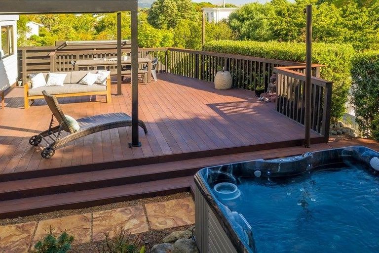 Photo of property in 9 Wharemauku Road, Raumati Beach, Paraparaumu, 5032