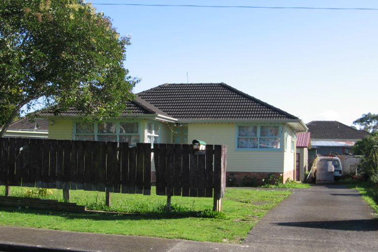 Photo of property in 61 Cobham Crescent, Otara, Auckland, 2023