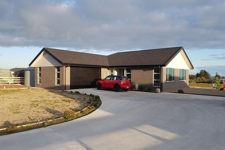 Photo of property in 14 Takutai Terrace, Ruatapu, Hokitika, 7883