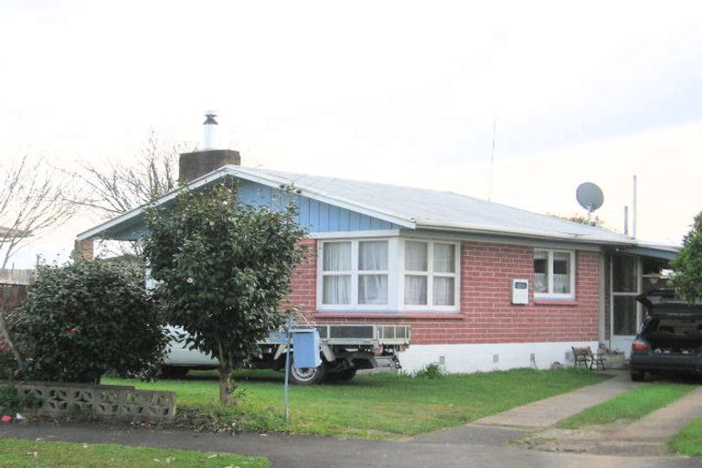 Photo of property in 19 Mears Road, St Andrews, Hamilton, 3200