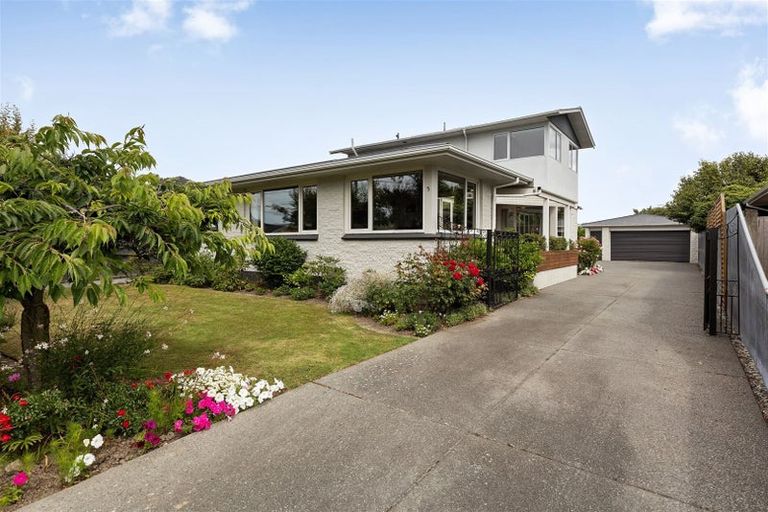 Photo of property in 5 Chedworth Avenue, Bishopdale, Christchurch, 8053