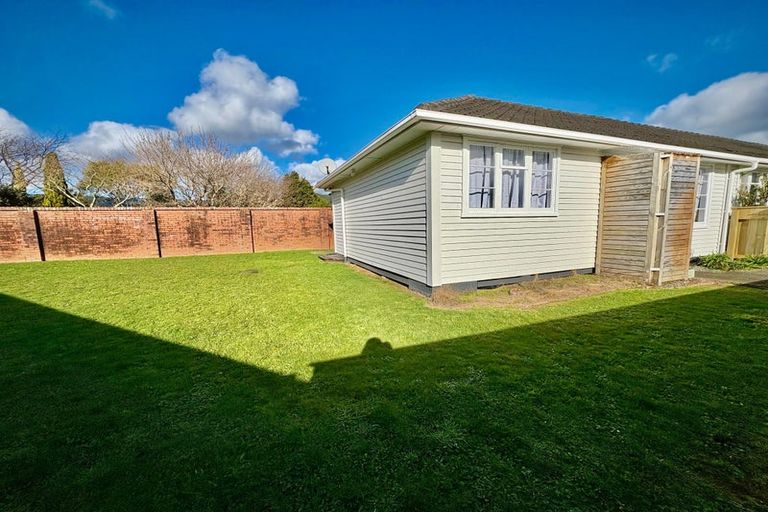 Photo of property in 4/3 Huia Grove, Elderslea, Upper Hutt, 5018