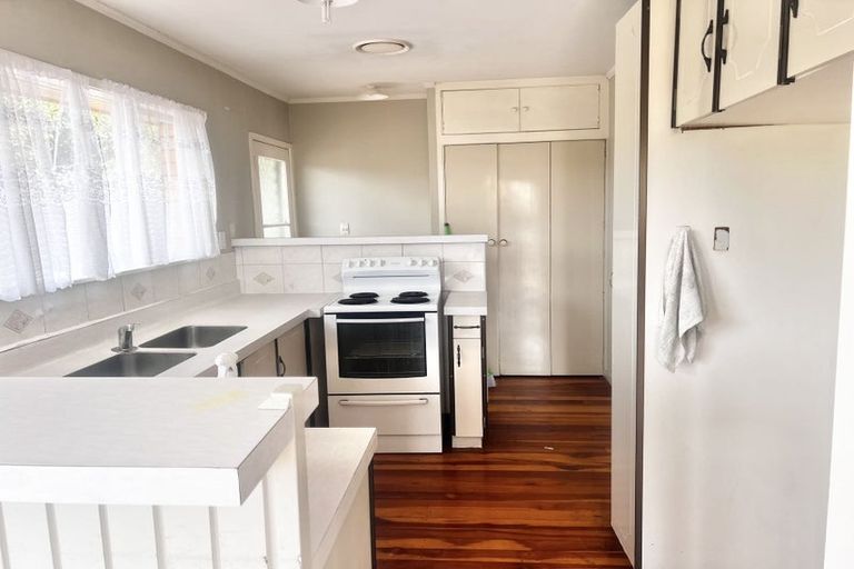 Photo of property in 9 Chevis Place, Pakuranga, Auckland, 2010