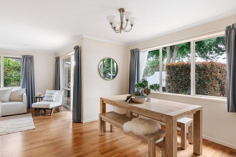 Photo of property in 4 Montrose Place, Pyes Pa, Tauranga, 3112