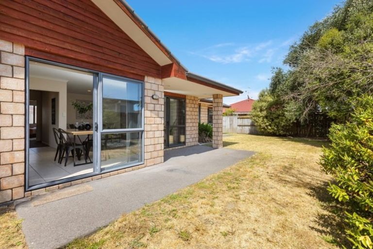 Photo of property in 12 Marick Place, Papamoa Beach, Papamoa, 3118