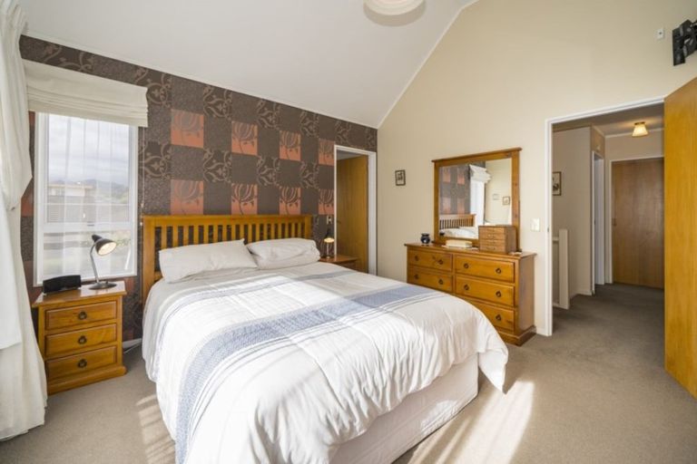 Photo of property in 9 Evergreen Way, Stoke, Nelson, 7011