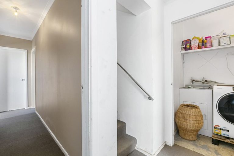 Photo of property in 84 Moana Crescent, Musselburgh, Dunedin, 9013