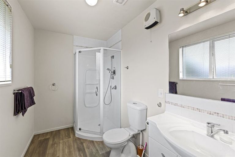 Photo of property in 5 Richard Seddon Drive, Northwood, Christchurch, 8051