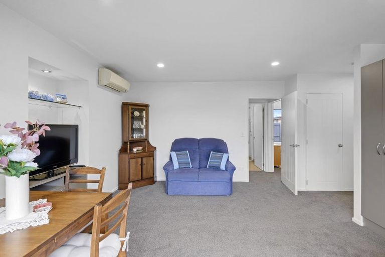 Photo of property in 4/19 Tower Street, Hornby, Christchurch, 8042