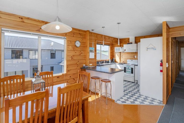 Photo of property in 102 Corokia Place, Matarangi, Whitianga, 3592