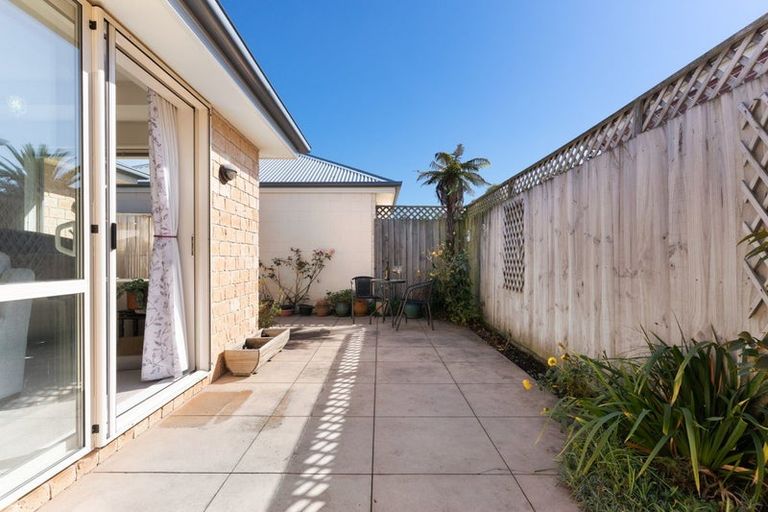 Photo of property in 2/280 Halswell Road, Halswell, Christchurch, 8025