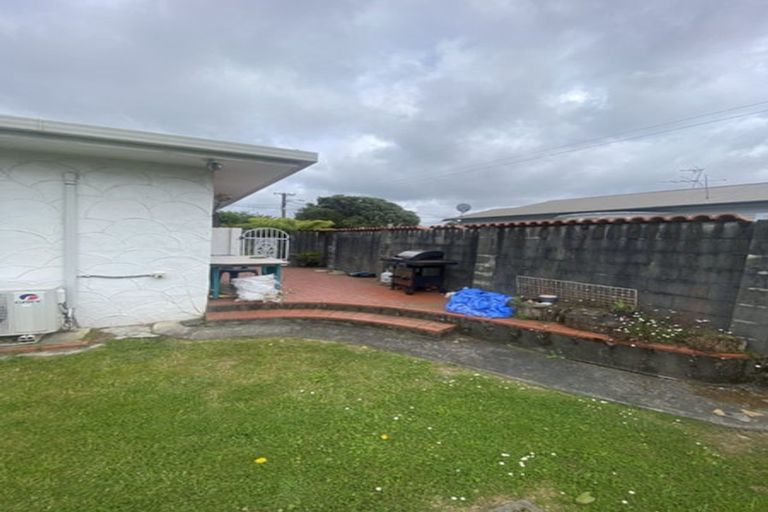 Photo of property in 29 Vincent Street, Waterloo, Lower Hutt, 5011