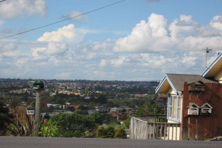 Photo of property in 1/18 Pleasant Road, Glen Eden, Auckland, 0602