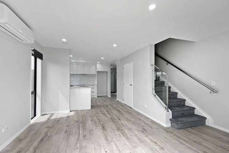 Photo of property in 23b Moncrieff Avenue, Clendon Park, Auckland, 2103