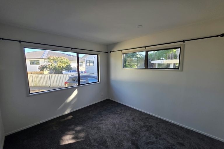 Photo of property in 3/35 Trimdon Street, Randwick Park, Auckland, 2105