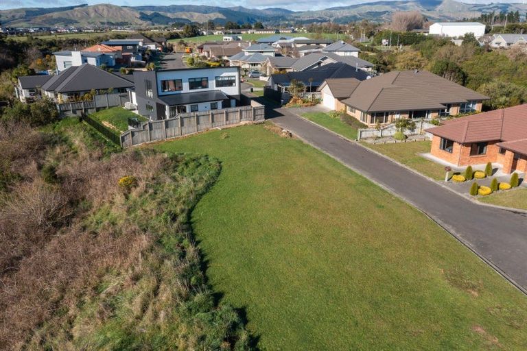 Photo of property in 20 Silkwood Place, Fitzherbert, Palmerston North, 4410