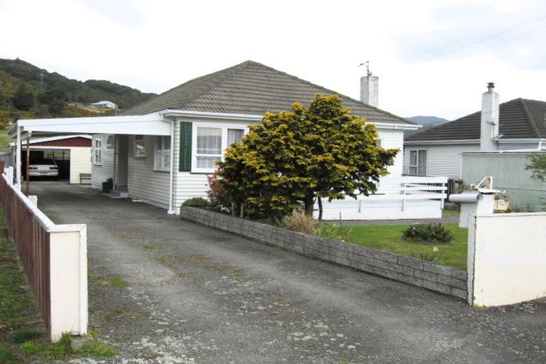 Photo of property in 18 Nelson Crescent, Wainuiomata, Lower Hutt, 5014