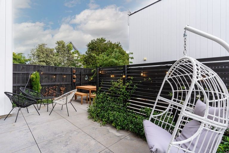 Photo of property in 164b Park Road, West End, Palmerston North, 4410