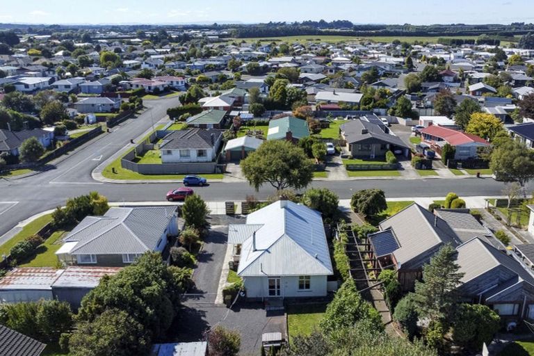 Photo of property in 64 Norwood Street, Newfield, Invercargill, 9812