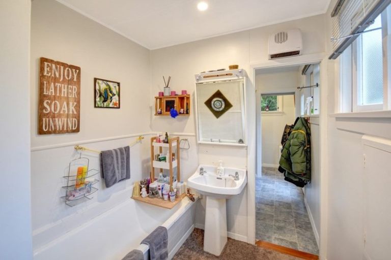 Photo of property in 4 Solar Terrace, Broad Bay, Dunedin, 9014