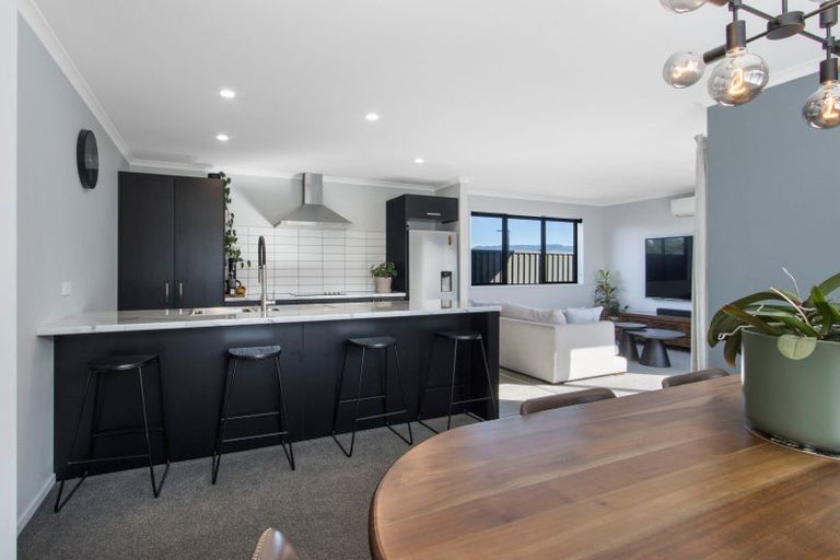 Photo of property in 35 Sentinel Avenue, Omokoroa, 3114