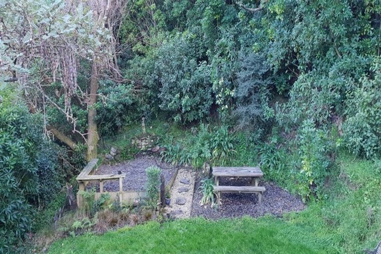 Photo of property in 35a Kinghorne Street, Strathmore Park, Wellington, 6022