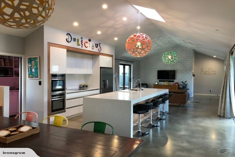 Photo of property in 56 Whakatomo Place, Havelock North, 4130