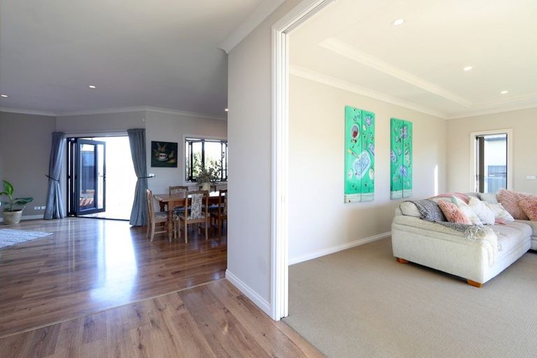 Photo of property in Heynes Place, 28 Heynes Place, Clive, 4102