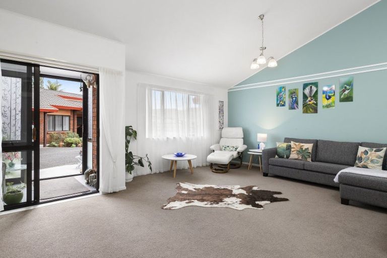 Photo of property in 10/151 Kitchener Road, Pukekohe, 2120