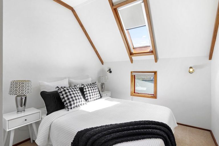 Photo of property in 25 Ilam Road, Upper Riccarton, Christchurch, 8041