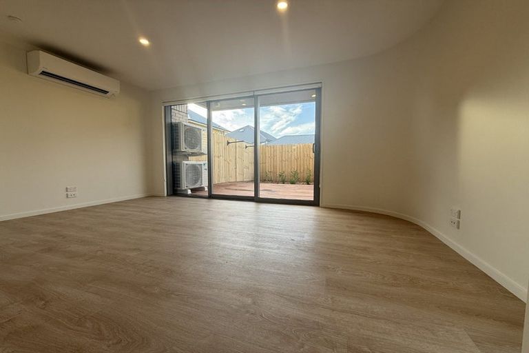 Photo of property in 3/45 Champion Street, Edgeware, Christchurch, 8013