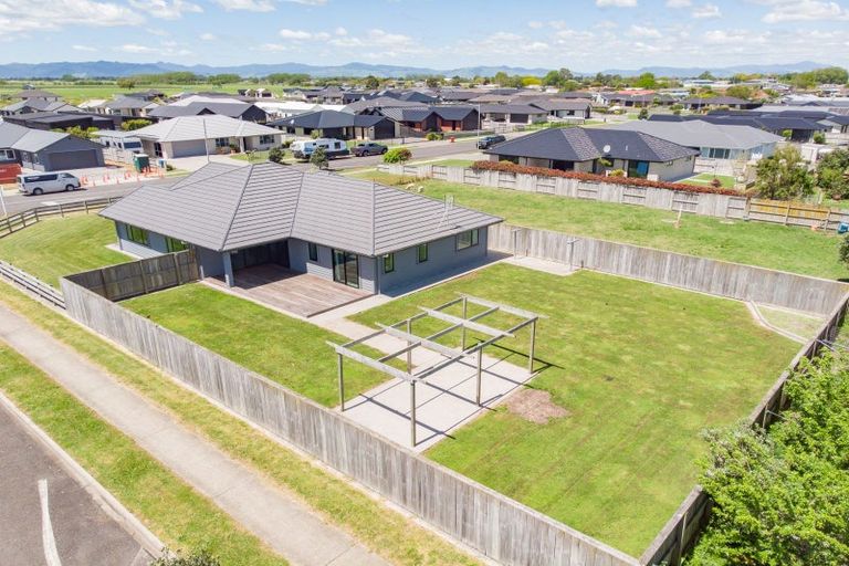 Photo of property in 39 Costello Drive, Ngatea, 3503
