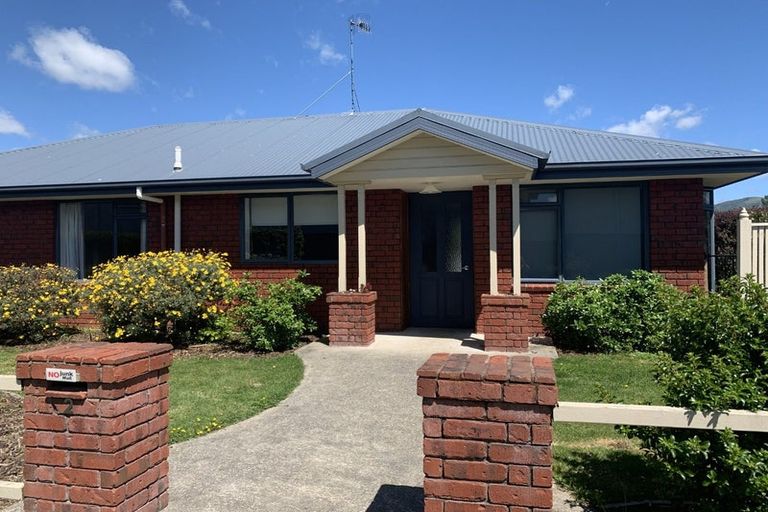 Photo of property in 2 Te Iti Place, Motueka, 7120