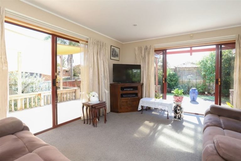 Photo of property in 12 Parkview Avenue, Western Heights, Hamilton, 3200