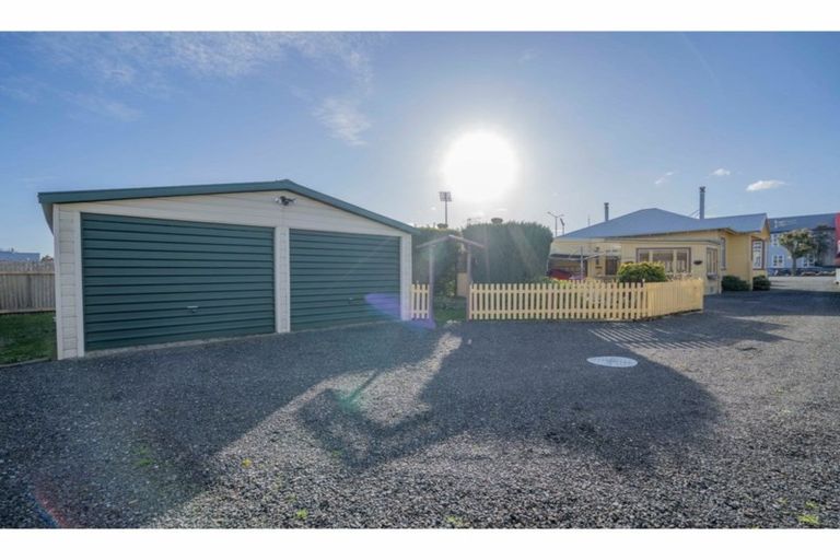 Photo of property in 327 Tweed Street, Georgetown, Invercargill, 9812