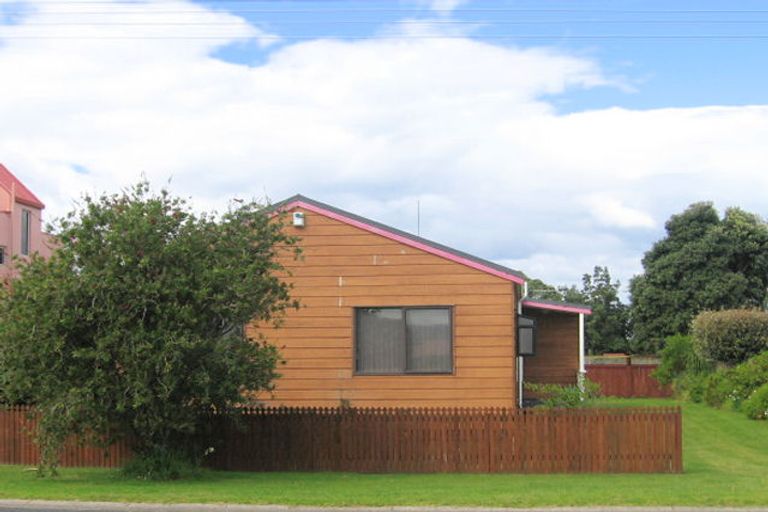 Photo of property in 126 Barbara Avenue, Whangamata, 3620