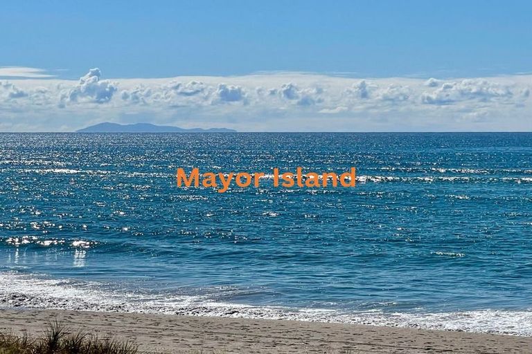 Photo of property in 160 Karewa Parade, Papamoa Beach, Papamoa, 3118