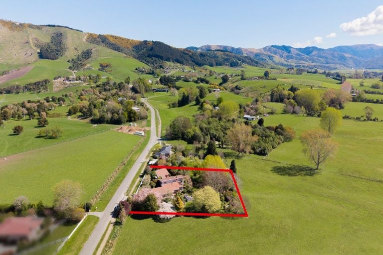 Photo of property in 82 Point Bush Road, Waimate, 7979