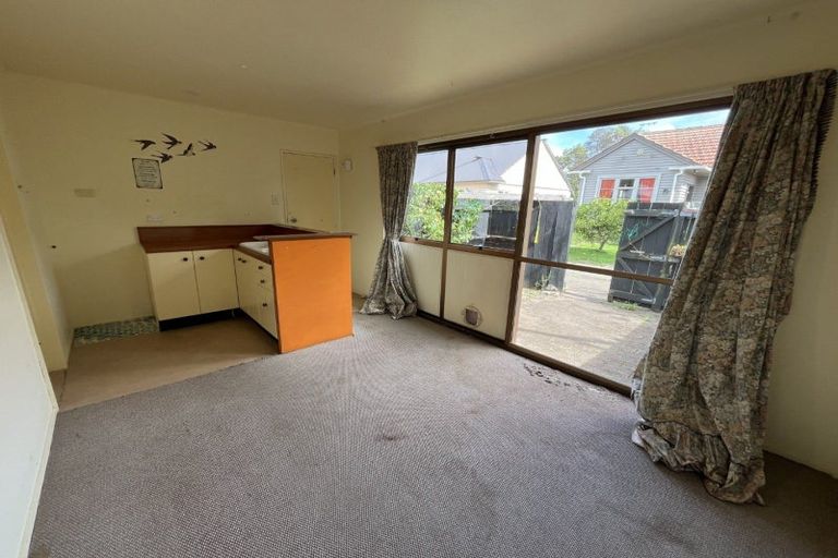 Photo of property in 220 College Street, West End, Palmerston North, 4412