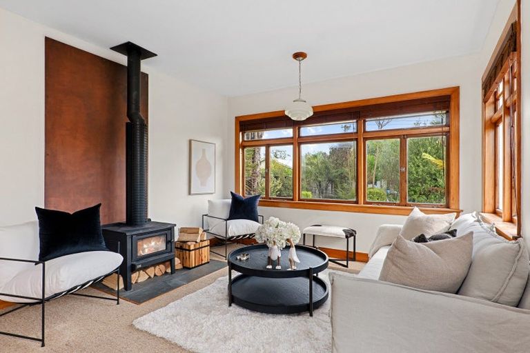 Photo of property in 9 Reeves Road, Opawa, Christchurch, 8023