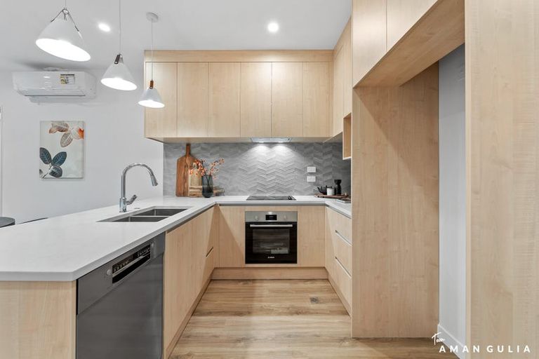 Photo of property in 7d Poto Street, Te Atatu South, Auckland, 0610