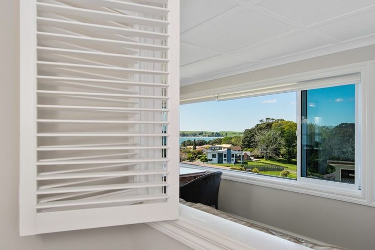 Photo of property in 63 Harbour View Road, Omokoroa, 3114